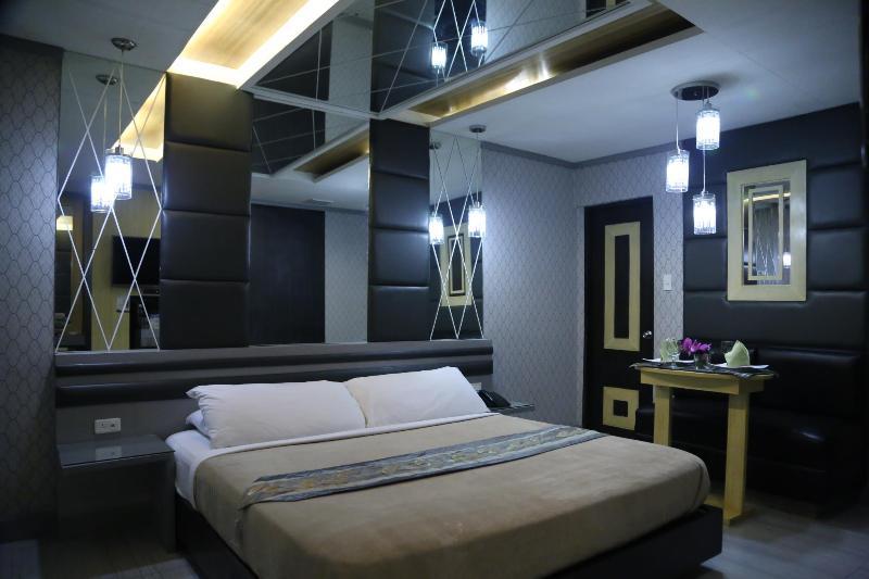 วิคตอเรีย คอร์ต ลาส ปินาส มอเตอริสต์ ลอดจ์ Motel ลาสปิญยาส ภายนอก รูปภาพ